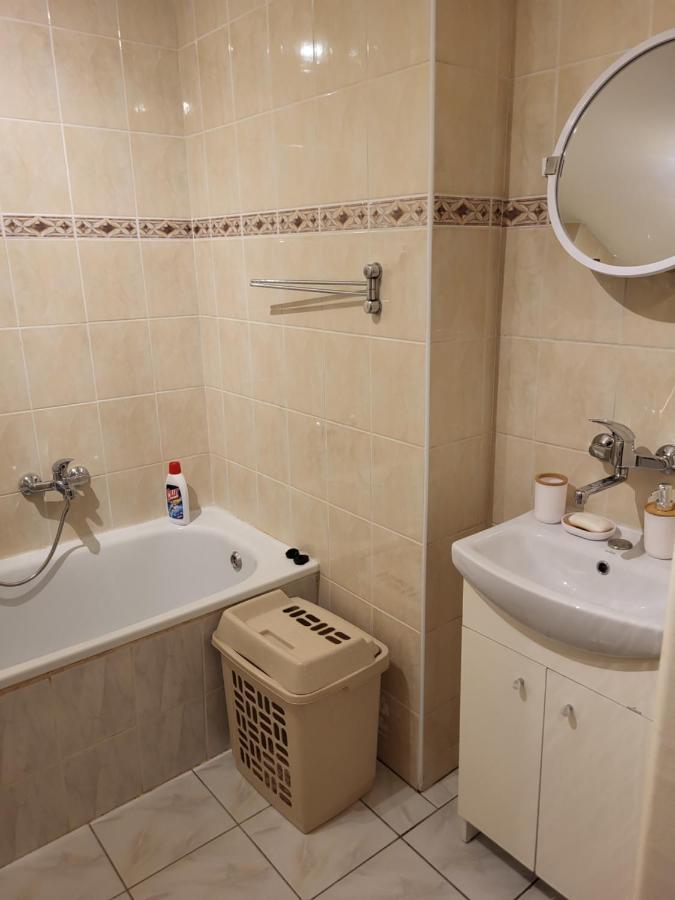 Apartament Sosnowy Z Parkingiem Stary Toruń Exterior foto